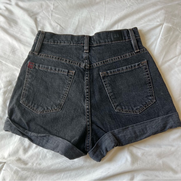BDG High Rise Mom Jean Shorts Size 27 - Picture 2 of 7